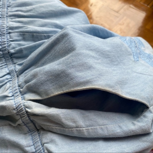 Halter Jumpsuit - Picture 5 of 7